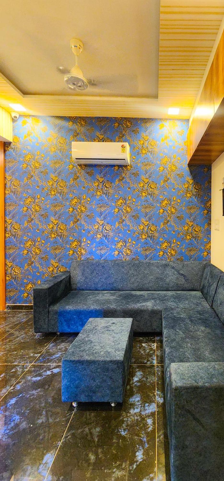 Hotel Nova Blue Ahmedabad Exterior photo